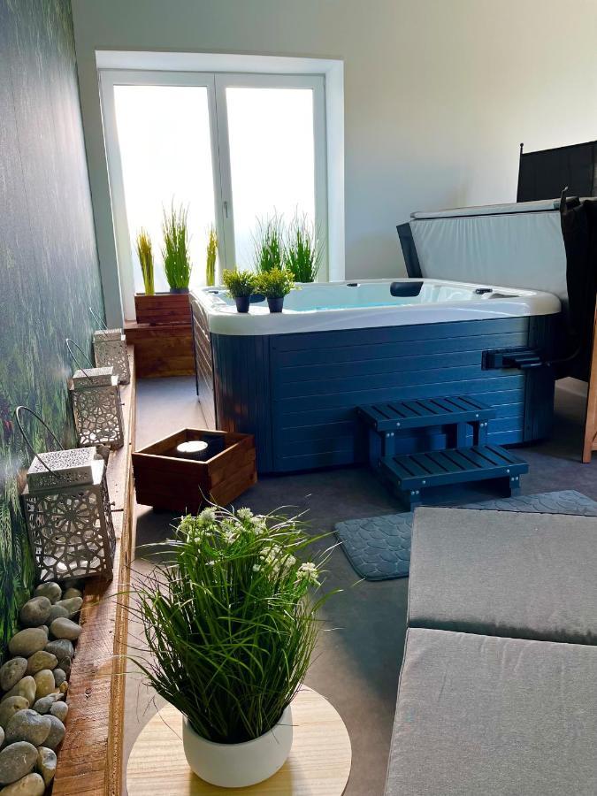 Le Manoir Des Haies Spa Les Champs-Géraux Zewnętrze zdjęcie