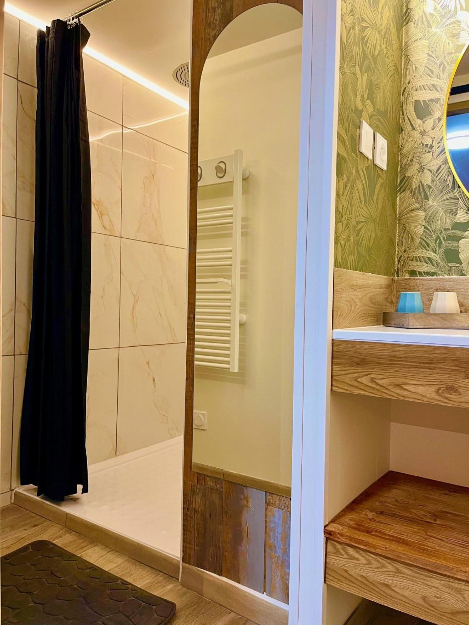 Le Manoir Des Haies Spa Les Champs-Géraux Zewnętrze zdjęcie